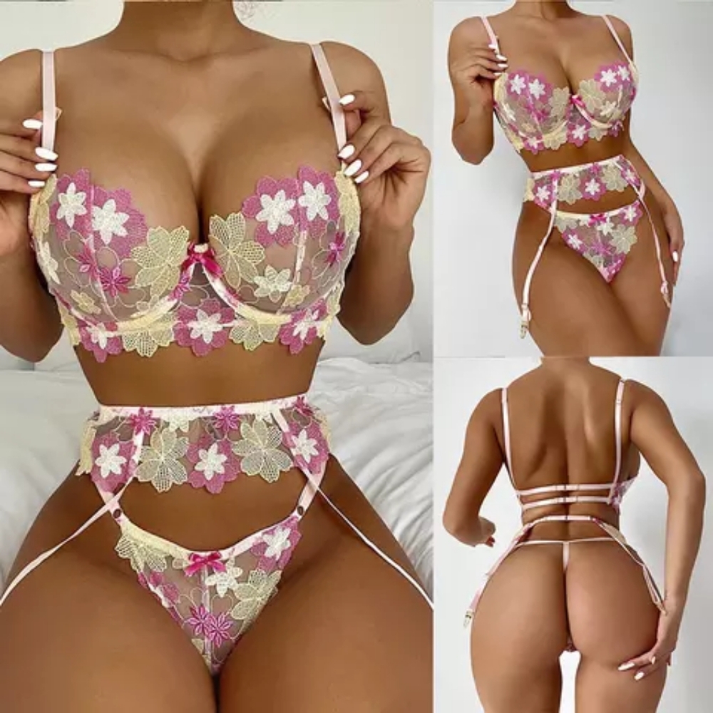Yrotiq Lingerie various sizes Pastel pink and green